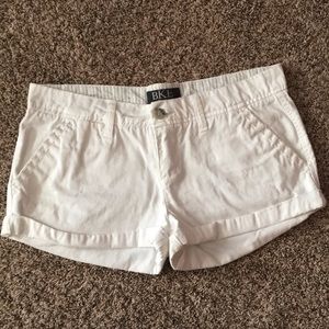 Buckle shorts